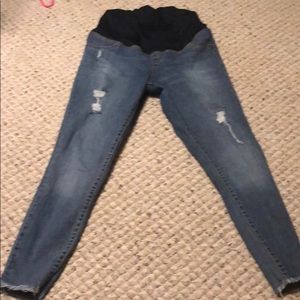Maternity skinny jeans